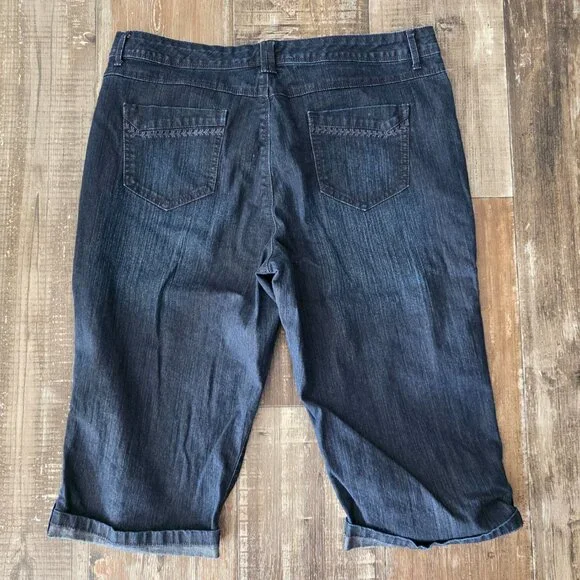 Gloria Vanderbilt Skimmer Capri Jeans Women's Size 16 Indigo Blue - Picture 2 of 8